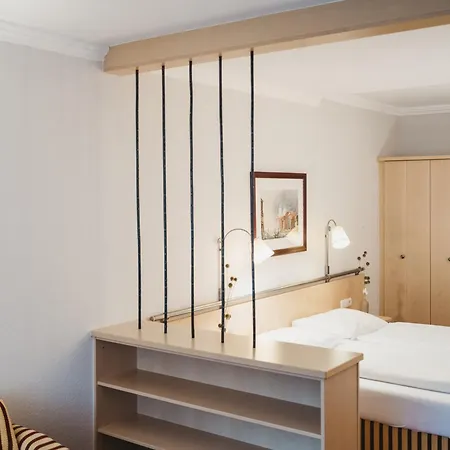 Hotel Royer 4*