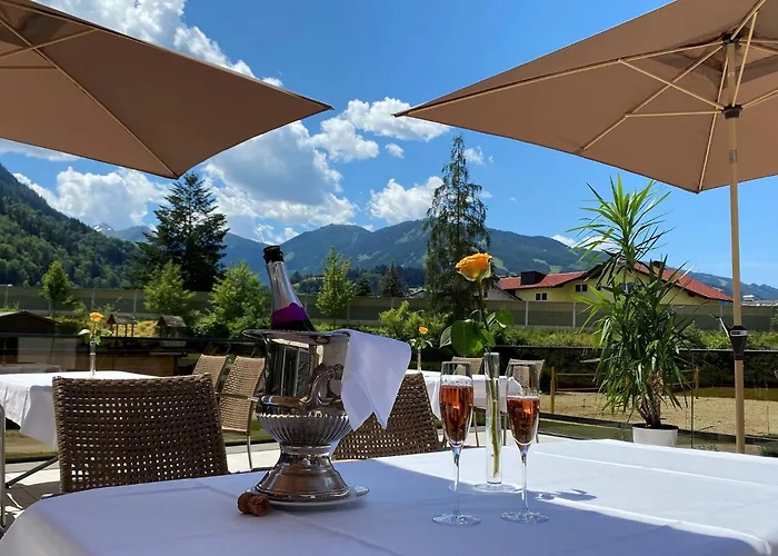 Royer فندق سخلادميخ