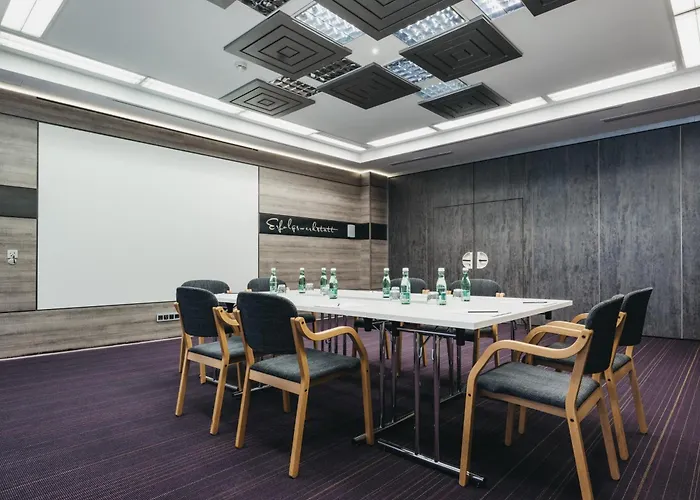 Royer 4* שלאדמינג